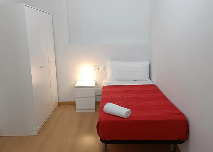 Sant Jordi Pisos - Consell De Cent